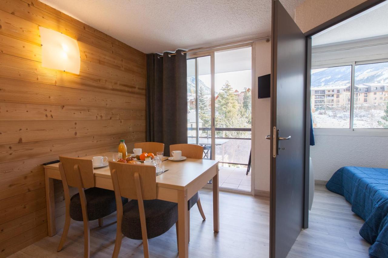 Relais De La Guisane Apartamento Briançon Exterior foto